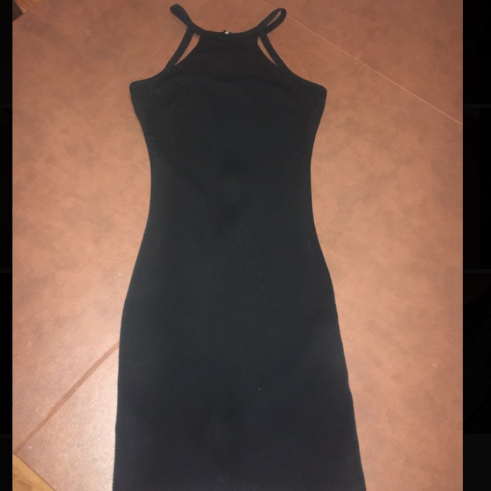 Black halter top body con dress🖤